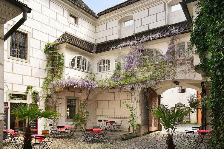 Центр искусств Эгона Шиле