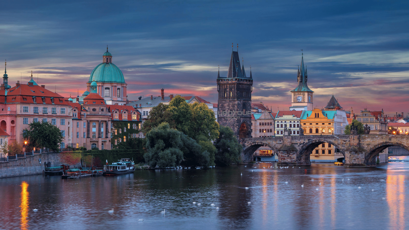 Прогулка на теплоходе по реке Влтаве