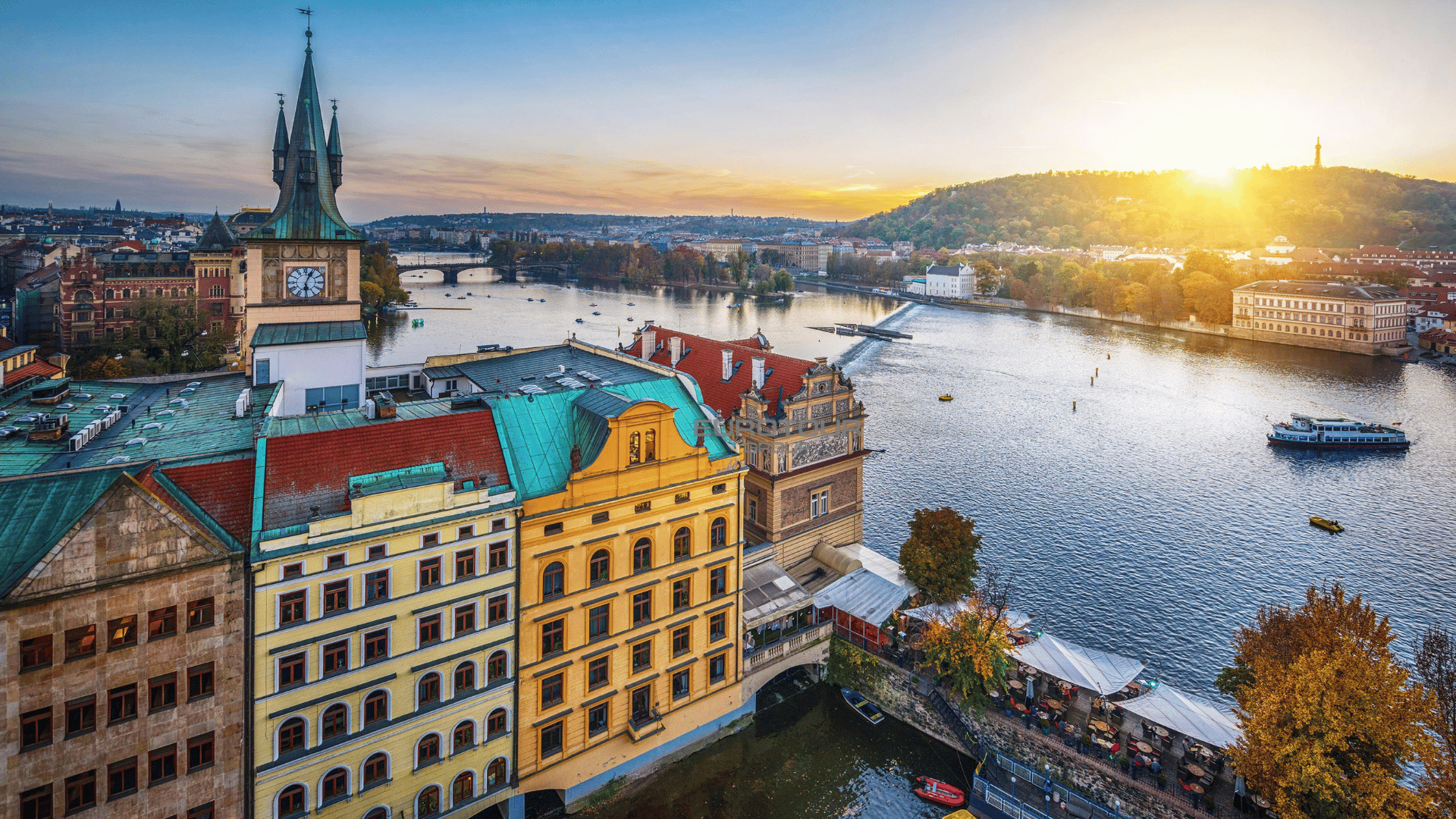 Часовая прогулка по реке Влтаве